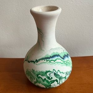 Nemadji Vase Indian River Pottery Handcrafted Green Southwestern Matte Rustic